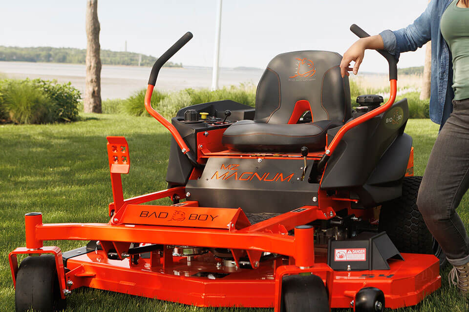 MZ Magnum Zero Turn Lawn Mower | Bad Boy Mowers