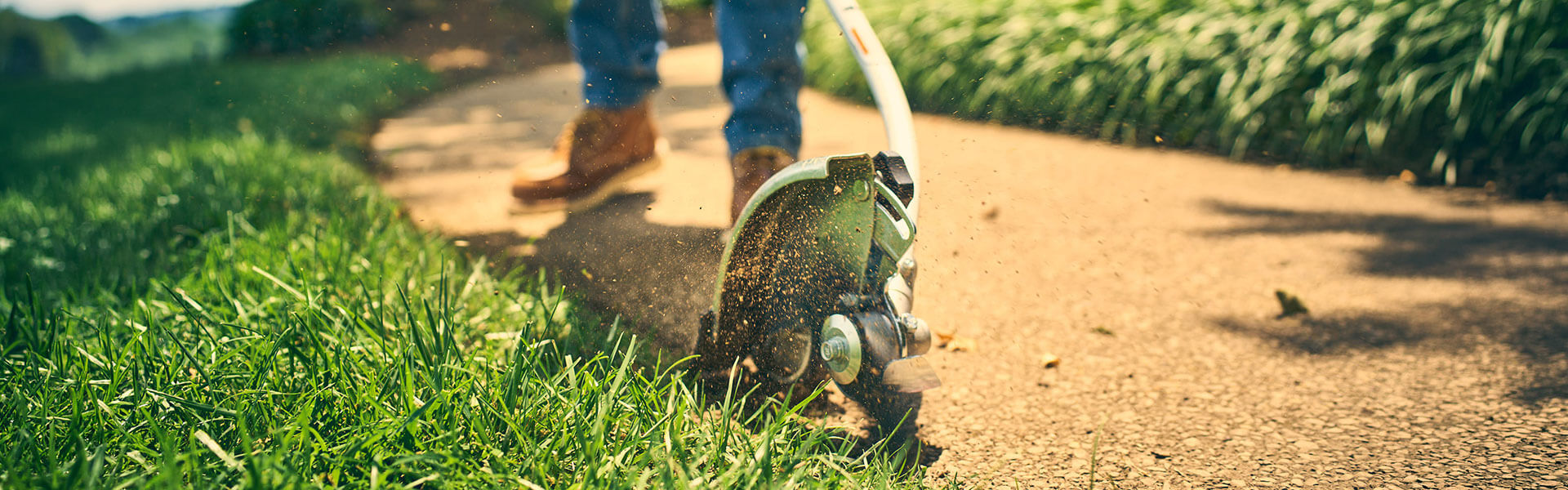 Gas-Powered Edger