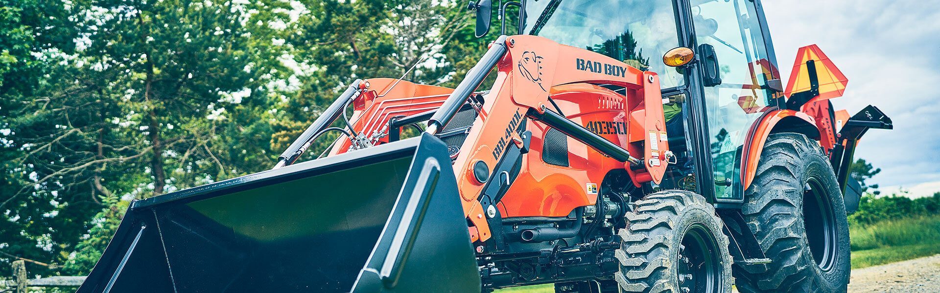 Bad Boy 4035 Mid-Size Tractor